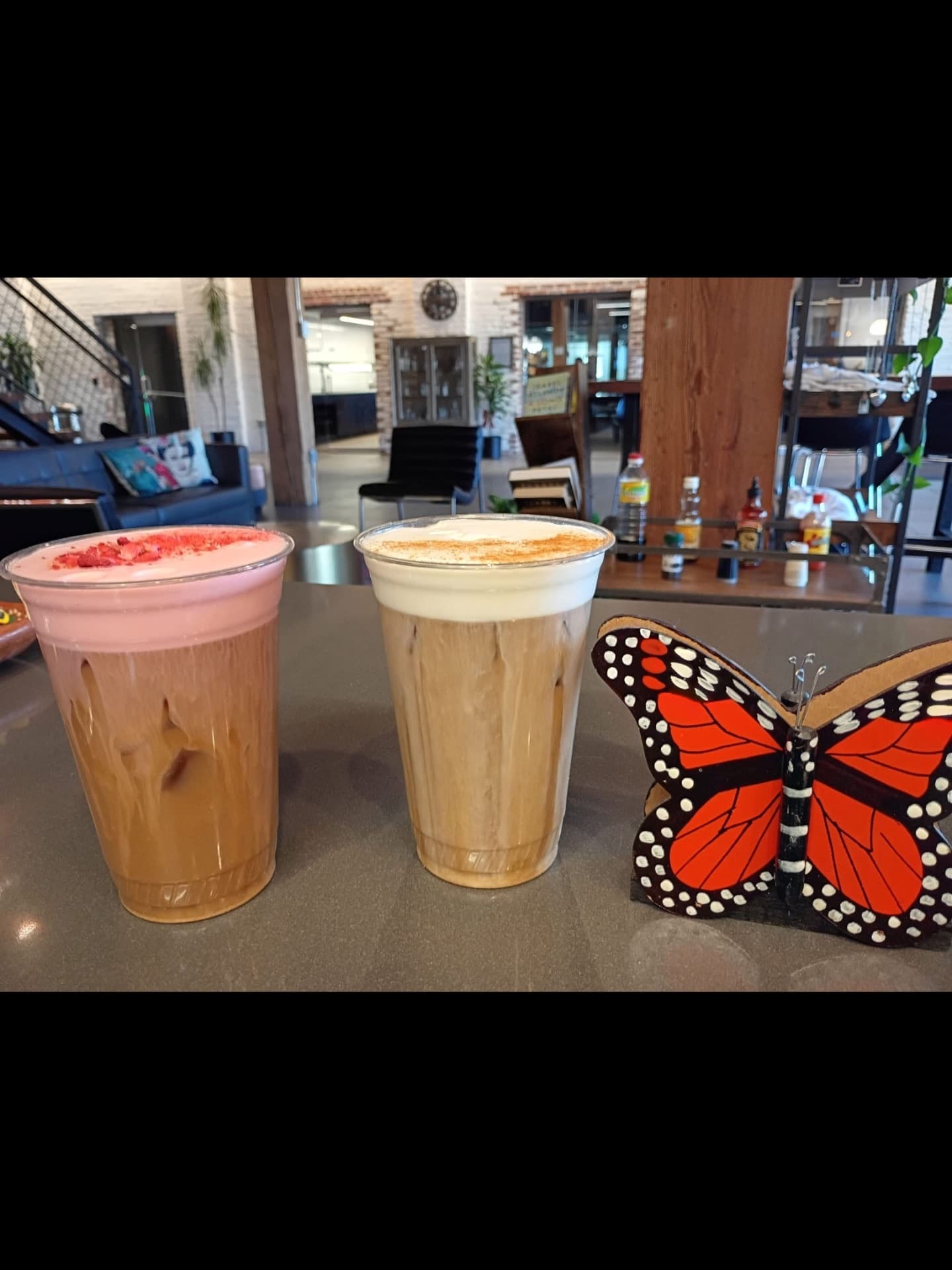 La Brewjula Cafe — photo 4